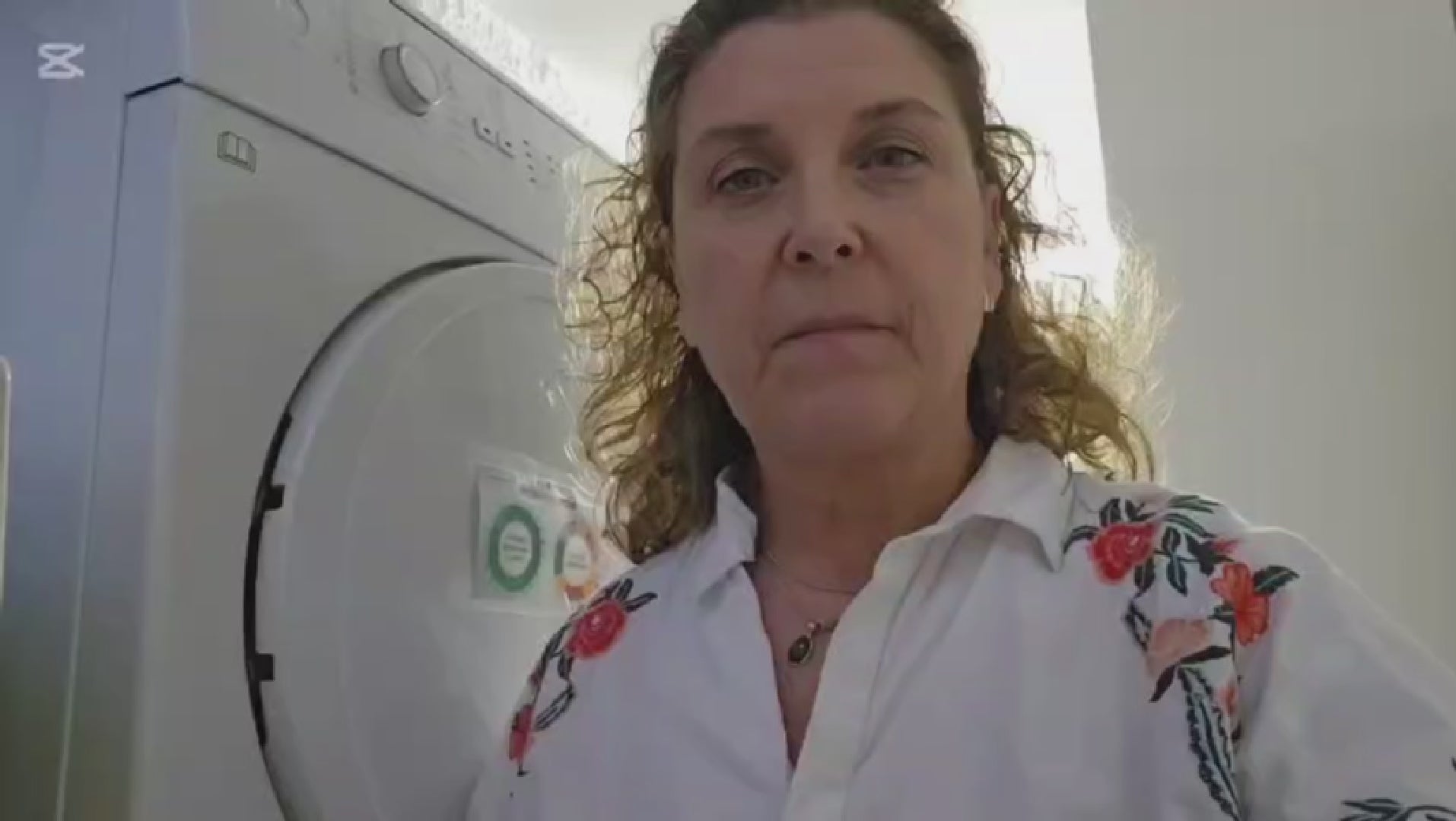Cargar video: 